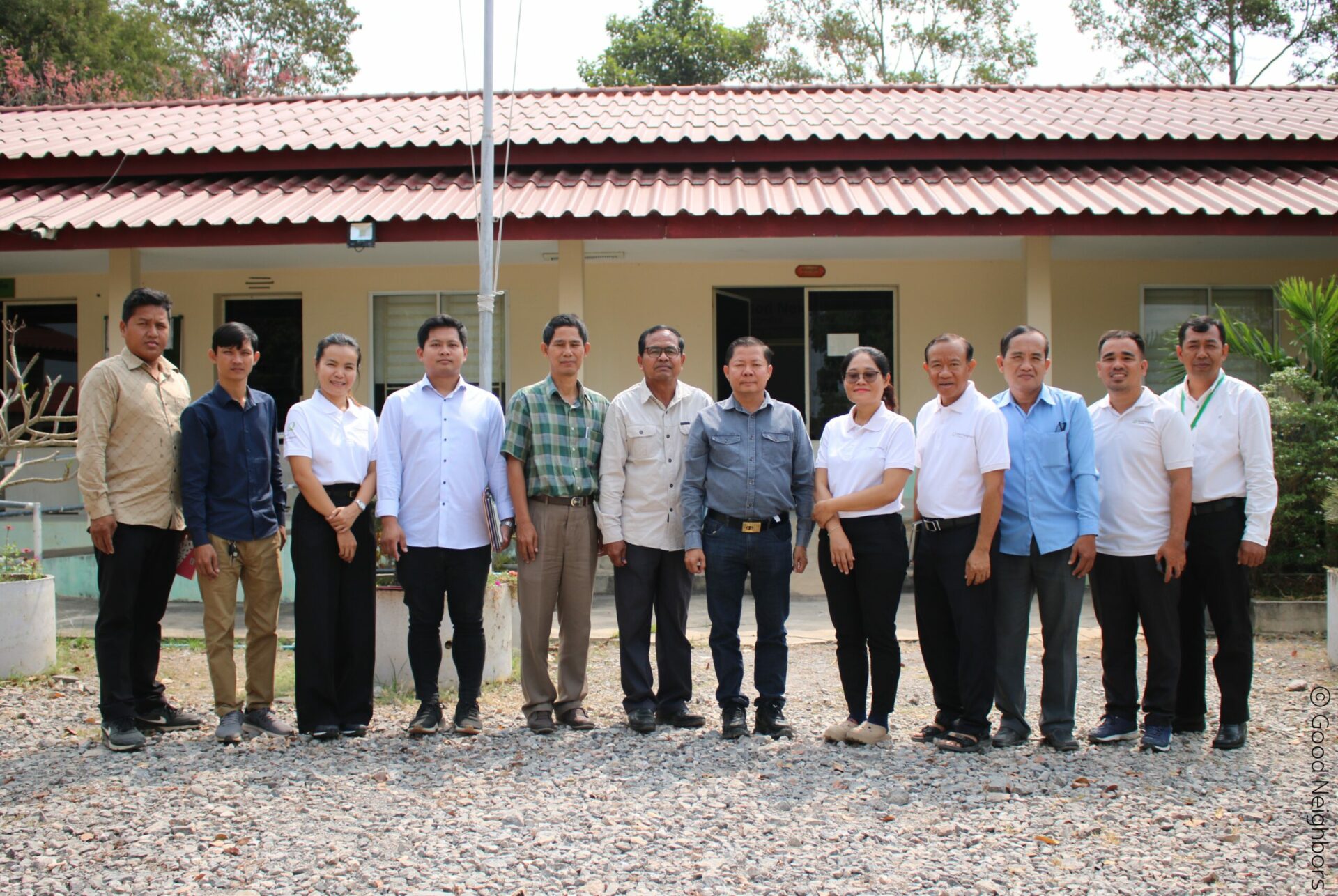 អង្គការហ្គូដណេប៊ឺសកម្ពុជា​ – ក្រសួងអភិវឌ្ឍន៍ជនបទ ចុះទស្សនកិច្ច ដើម្បីត្រួតពិនិត្យកម្មវិធីអភិវឌ្ឍន៍សហគមន៍ថ្មគោល